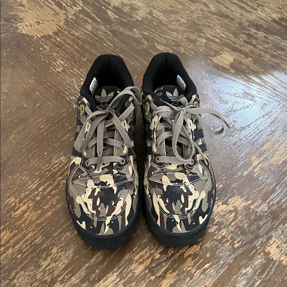 Adidas Man Sneakers - Black and Tan Camouflage